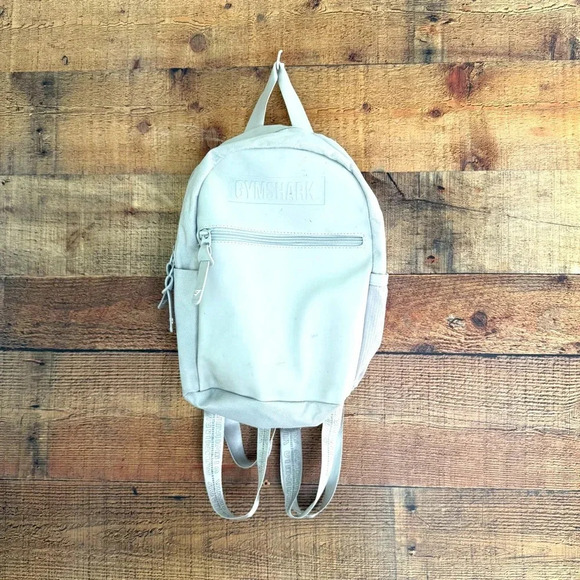 Gymshark Everyday Mini Backpack - Picture 2 of 9